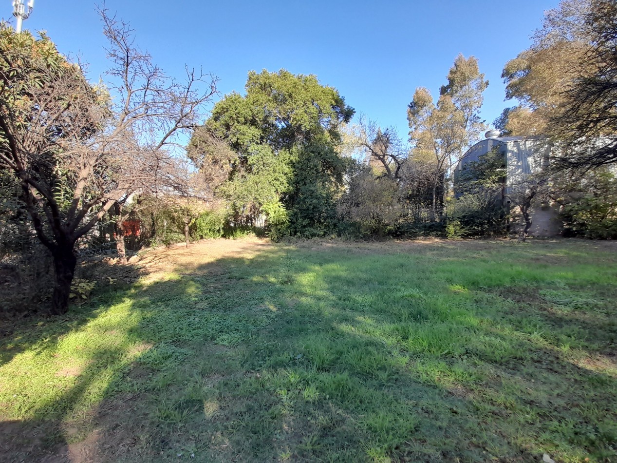 ESTACION FLORES: A METROS CIRCUNVALACION VENDO 2 LOTES DE 250 M2 C/U (INDIVIDUALMENTE O EL PAR)
