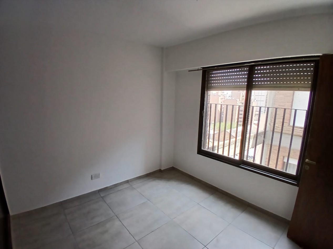 CENTRO: VENDO DEPTO DE 1 DORMITORIO (INTERNO), ENTRE CAÑADA Y FRAGUEIRO (FRENTE SUPER BUENOS DIAS) CON RENTA