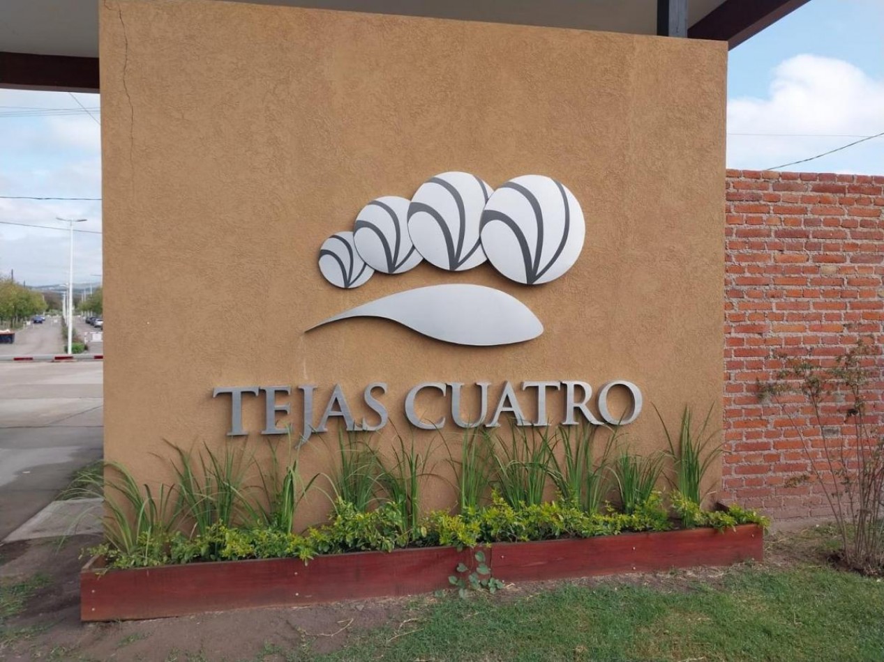 TEJAS IV: VENDO LOTE DE 350 M2 EN ETAPA 2 CON IMPONENTE VISTA A LAS SIERRAS