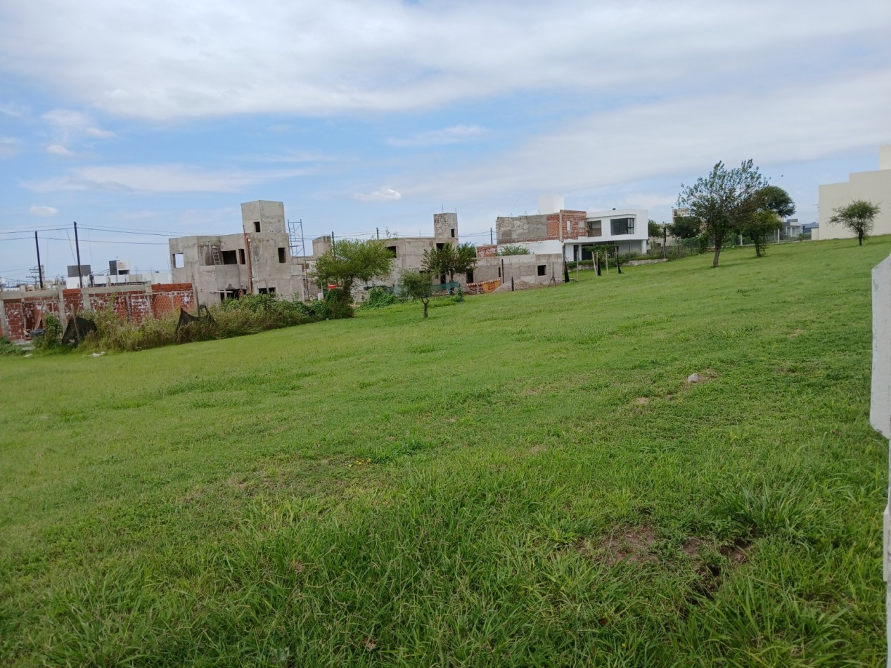 TEJAS IV: VENDO LOTE DE 350 M2 EN ETAPA 2 CON IMPONENTE VISTA A LAS SIERRAS