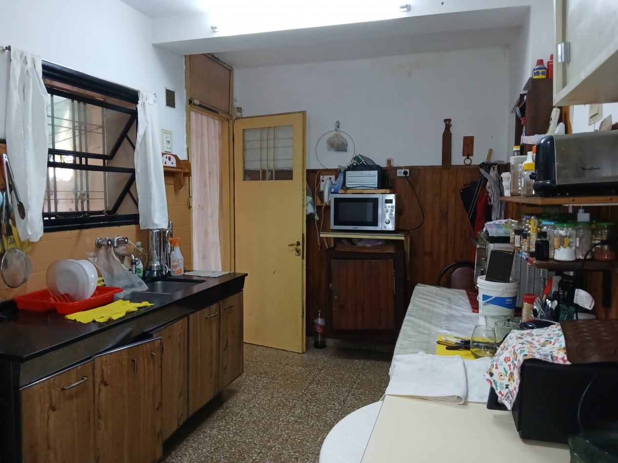 B° ATE: VENDO CASA DE 3 DORMITORIOS A 2 CUADRAS DEL MC DONALD ´S RUTA 20