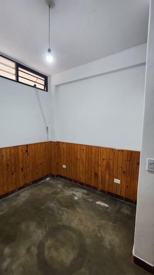 B° VILLA ADELA: ALQUILO HERMOSO DEPTO DE 1 DORMITORIO CON PATIO