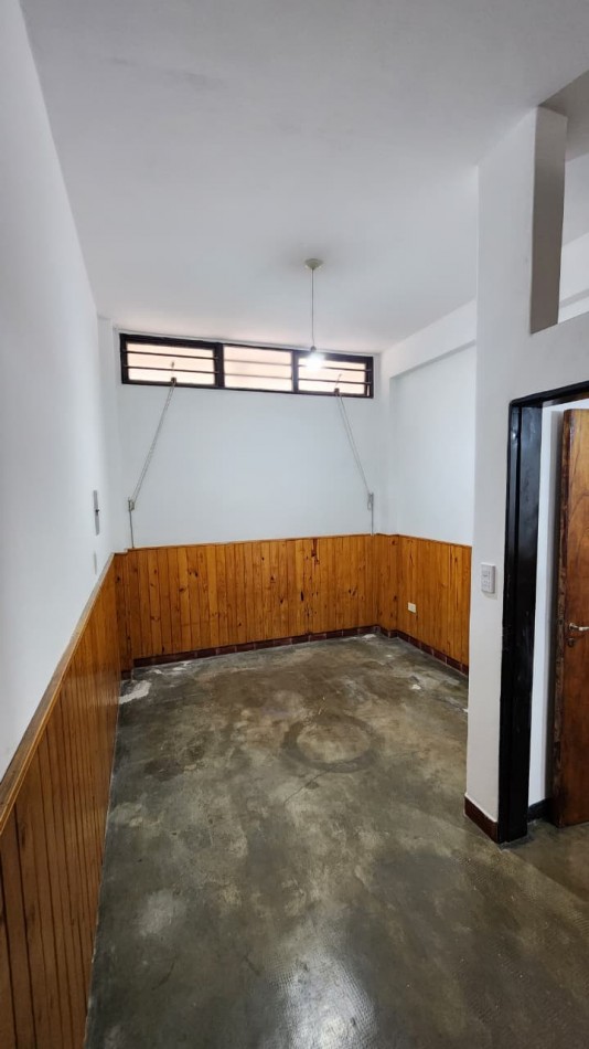B° VILLA ADELA: ALQUILO HERMOSO DEPTO DE 1 DORMITORIO CON PATIO