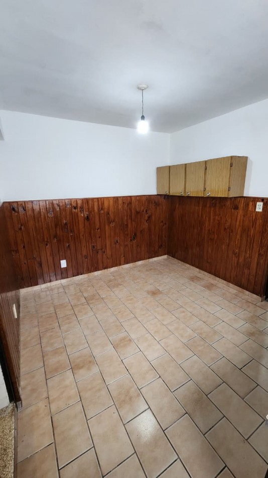 B° VILLA ADELA: ALQUILO HERMOSO DEPTO DE 1 DORMITORIO CON PATIO