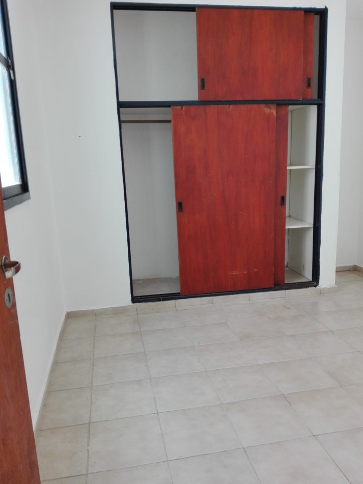 B° VILLA ADELA: ALQUILO DEPTO 3 DORMITORIOS DETRAS DEL CPC RUTA 20
