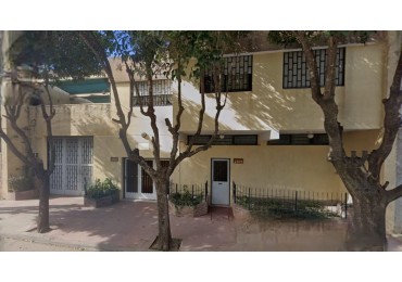 IDEAL INVERSOR: VENDO IMPONENTE CASA DE 4 DORMITORIOS+ DEPTO DE 1 DORMITORIO+ GALPON  A METROS DE CIRCUNVALACION Y AVDA. FUERZA AEREA